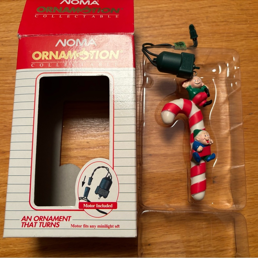 1989 Noma Ornamotion ELVES ON CANDY CANE Christmas Ornament